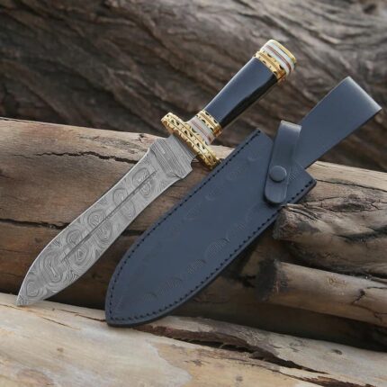 Damascus Steel Custom Handmade Hunting Dagger Knife