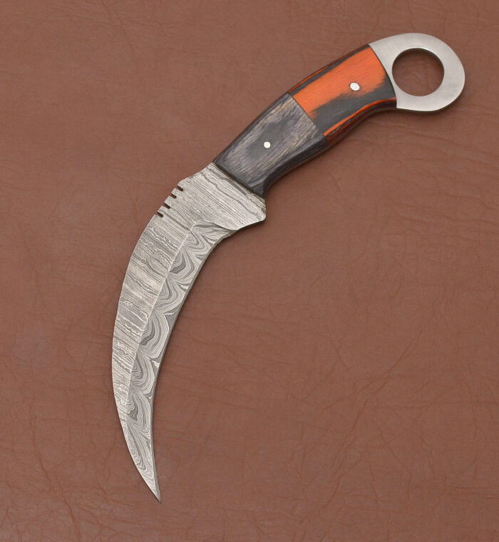Karambit Knife Damascus Steel Blade Wood Handle + Sheath