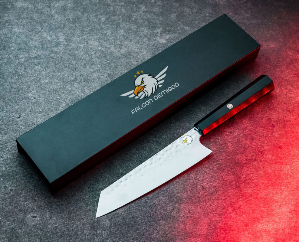 A broader hashtag covering all types of knives, including chef knives.
